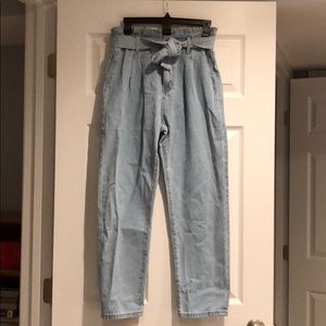 NWT Forever 21 Paper Bag ankle jeans